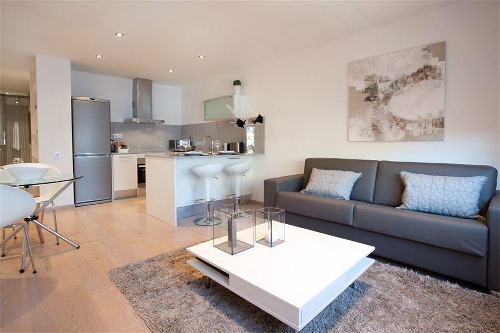 Rent Top Apartments Near Plaza De Catalunya Barcelona Exterior foto
