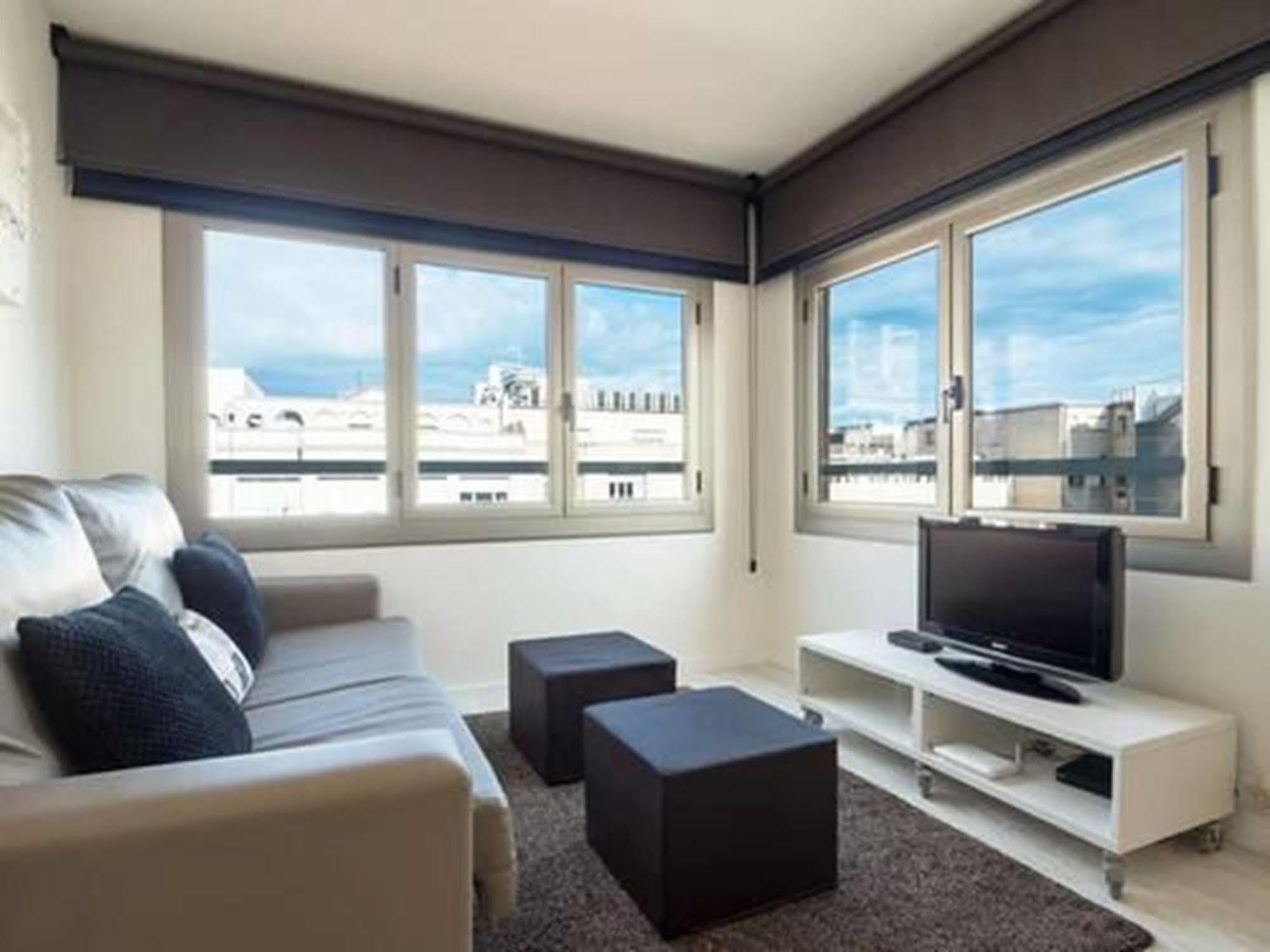 Rent Top Apartments Near Plaza De Catalunya Barcelona Exterior foto