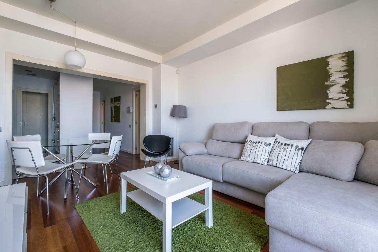 Rent Top Apartments Near Plaza De Catalunya Barcelona Exterior foto